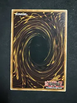 Konami Yu-Gi-Oh! Blue-Eyes White Dragon SDK-001 Ultra Rare English Unlimited MP - Image 2