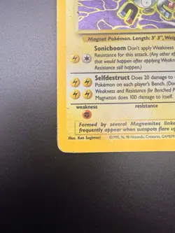 Magneton - Pokemon Trading Card Game - Fossil Set - Shiny Holo Rare - Image 2