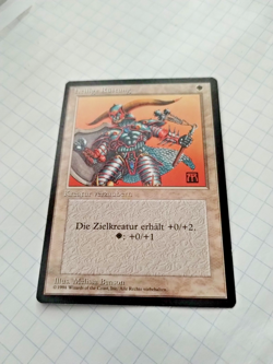 Mtg Holy Armor (Heilige Rustung) FBB German Regular Miscut - Uncirculated - Image 2