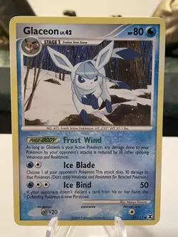 GLACEON Non Holo 41/111 UNCOMMON Rising Rivals Pokemon Card 2009 LP - Image 1