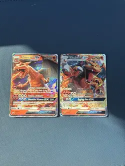 Pokemon TCG 2 Holo Card Lot Charizard GX 20/147/Charizard GX SM195 promo HP/DMG - Image 1