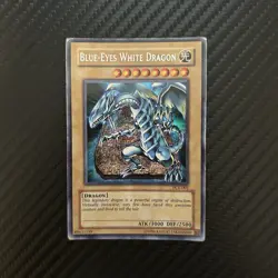 Blue-Eyes White Dragon PCK-001 Secret Rare 2004 Promo MP YuGiOh Card - Image 1