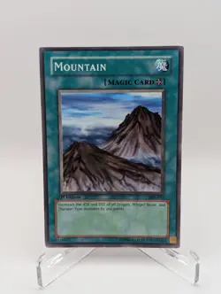 YuGiOh Mountain SDJ-037 1st Edition NA English Vintage - Image 1
