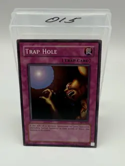 Trap Hole - SDJ-043 - Common - 1st Edition Starter Deck: Joey Yu-Gi-Oh! - Image 1