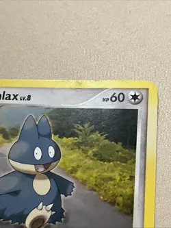 Pokemon Card - Munchlax - Regular - Rare (33/130) Diamond & Pearl Base Set *HP* - Image 2