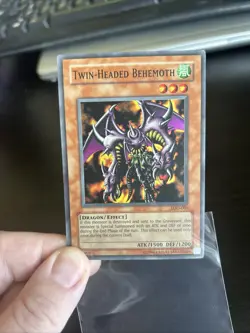 YUGIOH TWIN-HEADED BEHEMOTH LOD-063 SUPER (LP) - Crease - Image 4