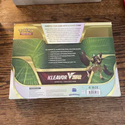 POKEMON TCG KLEAVOR VSTAR SPECIAL COLLECTION BOX SWSH NEW FACTORY SEALED - Image 1