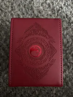 Ultra Pro Magic the Gathering Mythic Edition Leather Deck Box Alcove Flip Red - Image 3