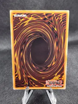 Yugioh! Dark Magician Girl (3rd Art) - RA04-EN107 - Platinum Secret Rare - Image 2