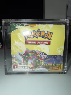 Pokemon TCG Sword and Shield Evolving Skies Booster (178-80877) 820650818776 - Image 1