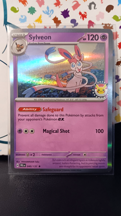 Sylveon 040/131 Prismatic Evolutions Pokemon Day Stamped 2025 Promo Pokemon - NM - Image 1