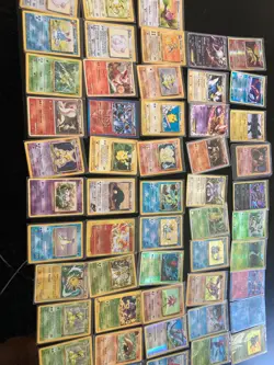 Pokemon card assorted lot. ~271 card lot mostly vintage WOTC cards. - Image 1