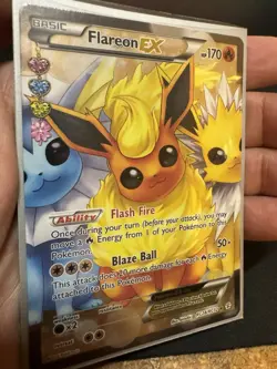 Flareon EX RC28/RC32 Generations Radiant Collection Full Art Holo NM Pokemon TCG - Image 1