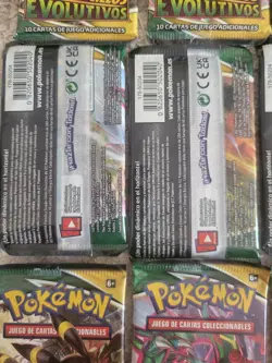 LOT OF (20) SPANISH POKEMON (EVOLVING SKIES) CIELOS EVOLUTIVOS BOOSTER PACKS - Image 3