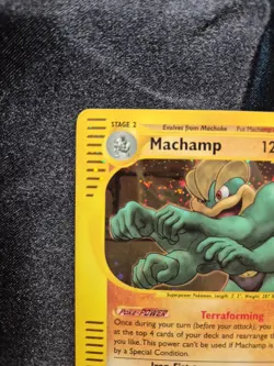 Pokemon Machamp 016/165 Expedition Base Set Holo - Image 2