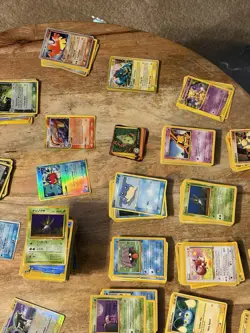 Pokemon Vintage 1999- early 2000’s lot of 25 repacked cards - LP,MP,HP mix - Image 2