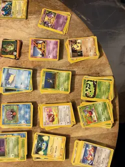 Pokemon Vintage 1999- early 2000’s lot of 25 repacked cards - LP,MP,HP mix - Image 3