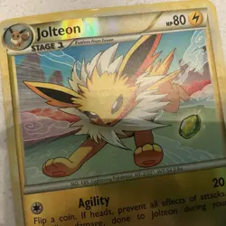 Pokemon TCG JOLTEON 28/90 REVERSE HOLO - POKEMON Rare 2010 - Image 2