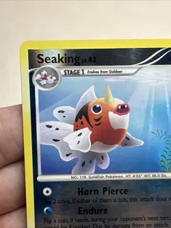 MP- Seaking 43/147 Reverse Holo Supreme Victors AUTHENTIC Pokemon Card - Image 4