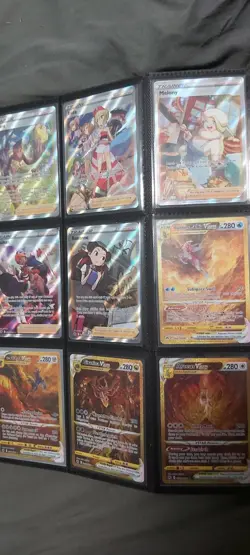Pokemon Crown Zenith (NM) 100% Master Set 95% Eng cards / 5% ger cards - Image 1