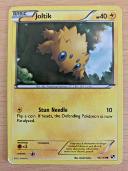 JOLTIK - BLACK & WHITE BASE SET 44/114 - COMMON POKEMON CARD - Image 1