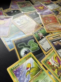 First Edition Vintage Pokemon Cards Rocket Fossil Jungle 34 Cards WOTC Job Lot - Image 4