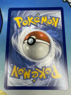 Mew 25/25 Full Art Gold Rare Shiny Celebrations Pokemon Card - Image 2