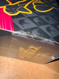 *New* Pokemon TCG Crown Zenith Elite Trainer Box ETB (Small Tear - See Pic) - Image 3