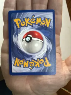 Pokemon Pikachu 058/102 Base Set Shadowless Red Cheeks 1999 - Image 2