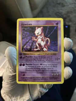 Base Set Pokemon TCG Mewtwo #10 Rare Holo Card - Image 1