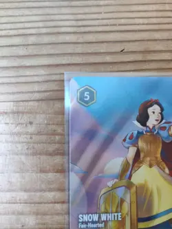 Snow White - Fair-Hearted (Enchanted) - Shimmering Skies Disney Lorcana #220/204 - Image 3