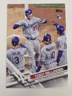 Cody Bellinger RC Lot With Numbered and SP (8 Cards) - Image 3