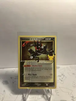 Pokemon Card TCG - Greninja Gold Star SWSH144 Black Star Promo Celebrations NM - Image 2
