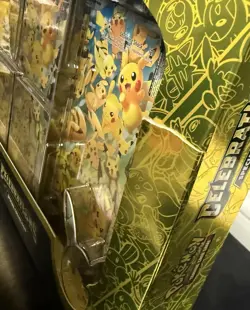 Pokemon Celebrations 25th Anniversary Pikachu V-union Premium - Image 4
