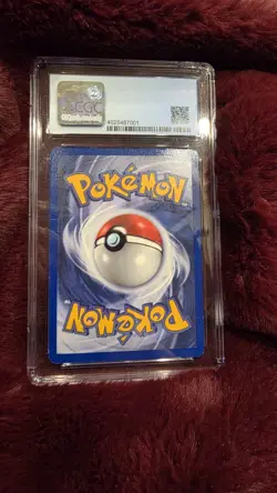 Pokemon TCG Mewtwo Base Set Shadowless Holo CGC 6 - Image 2
