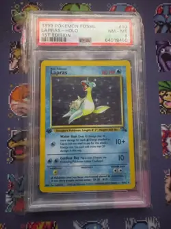 1999 WOTC POKEMON FOSSIL 1ST EDITION LAPRAS 10/62 HOLO RARE PSA 8 - Image 3