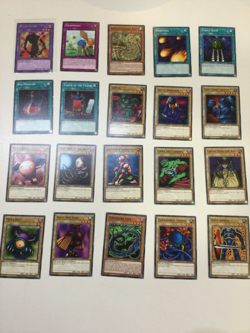 Yugioh YU-GI-OH CCG 20 card Lot many great cards Most have 1st edition lot 01-11 - Image 1