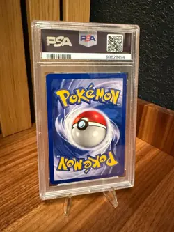 1999 Pokemon Card Machamp 008/102 1st Edition (Shadowless) Holo - PSA 7 NM - Image 2