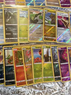 Lot of 75 Sun and Moon Era Pokemon Cards- ALL Holos and Reverse C/UN/R- LP-NM #3 - Image 4