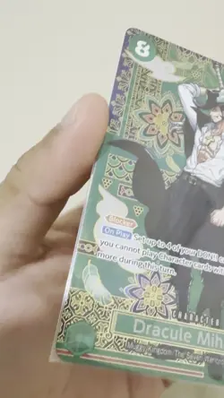 Dracule Mihawk - OP12-030 (SP) OP12-030 The Azure Sea's Seven Foil - Image 2