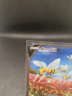 Beedrill V (Alternate Full Art) - SWSH10: Astral Radiance (SWSH10) 161/189 - Image 4