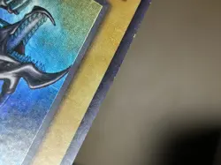 YUGIOH ERROR/MISPRINT - Holo Bleed - Red Eyes B. Dragon -SDJ-001 - LP/MP - Image 4