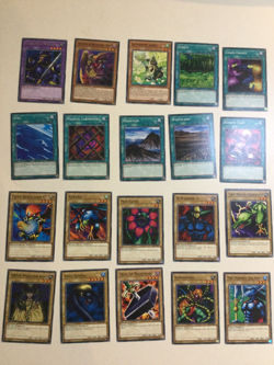 Yugioh YU-GI-OH CCG 20 card Lot many great cards Most have 1st edition lot 01-24 - Image 1