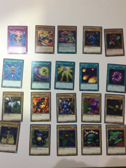 Yugioh YU-GI-OH CCG 20 card Lot many great cards Most have 1st edition lot 01-23 - Image 1