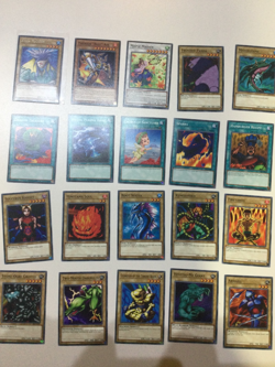 Yugioh YU-GI-OH CCG 20 card Lot many great cards Most have 1st edition lot 01-22 - Image 1