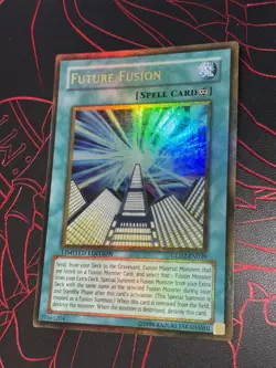GLD2-EN039 Future Fusion Gold Rare Yugioh - Image 2