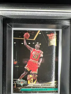 1992-93 Fleer Ultra - Michael Jordan #216 - Image 1