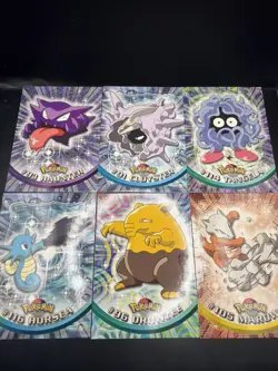 Topps Pokemon 9 Card Lot Varying Condition - Image 1