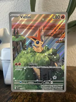 Pokemon Victini JUMBO Full Art Promo Card SVP 208: Black Bolt/White Flare NM - Image 1
