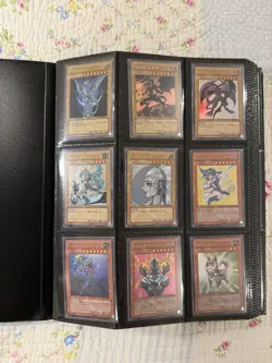Rare Vintage Yugioh Binder Collection 300+ Cards 1st Ultimate All Rarities Holo - Image 1